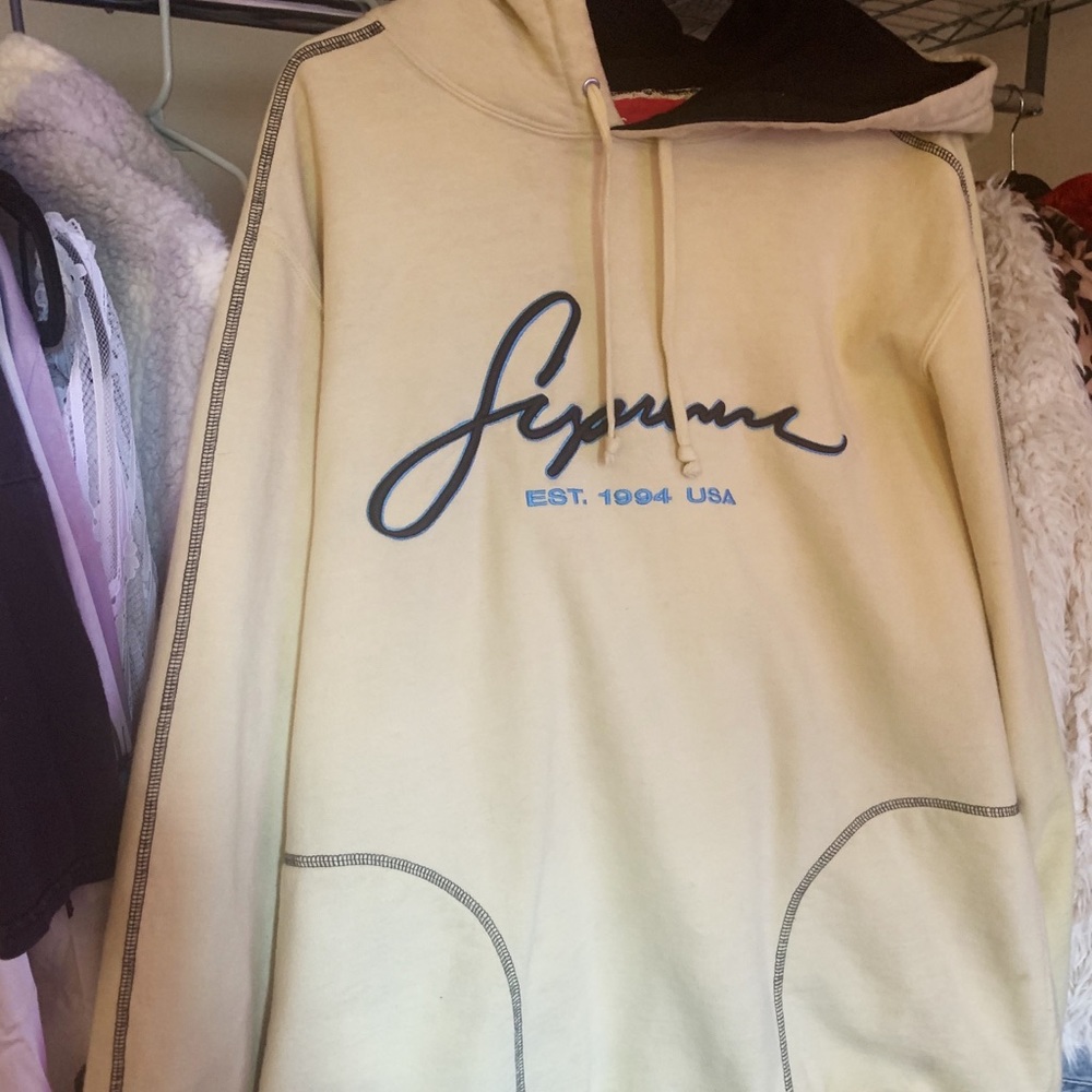 SUPREME Contrast Embroidered Hoodie